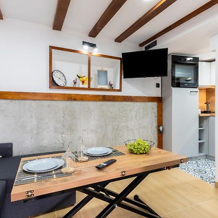 Bobevata Guest House - Floor 1 - Stunning View Old Town Weliko Tarnowo Exterior foto