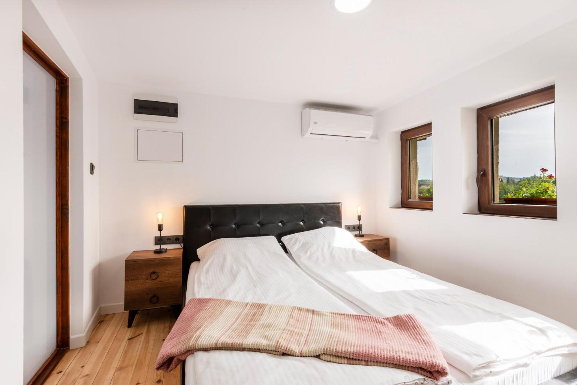 Bobevata Guest House - Floor 1 - Stunning View Old Town Weliko Tarnowo Exterior foto